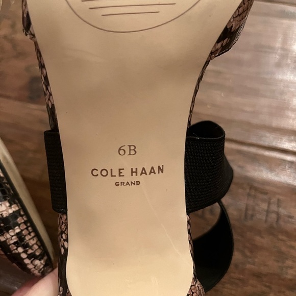 Cole Haan Mailkki Snakeskin Print Heels Size 6 - Picture 5 of 7